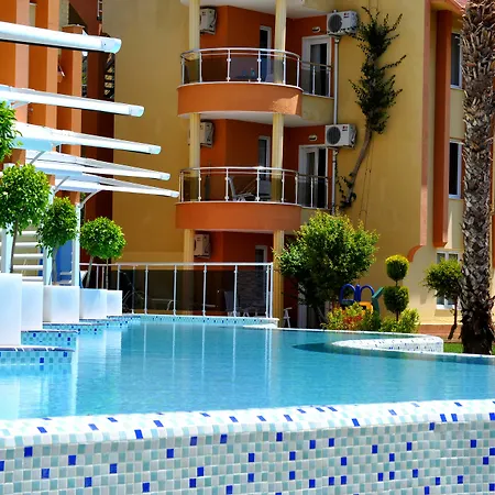 Family Life Pascha Bay Hotell